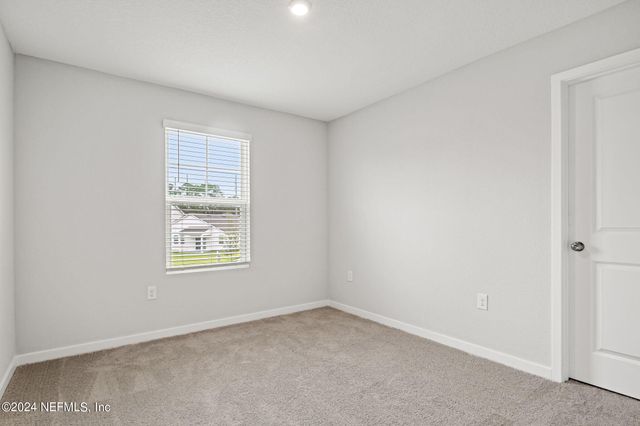 14710 CASHEW Avenue, Jacksonville, FL 32218