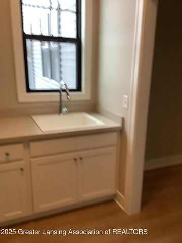 11625 Murano Drive 63, Dewitt, MI 48820