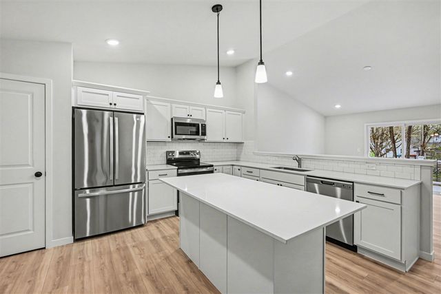362 N Sherman Street, Allegan, MI 49010