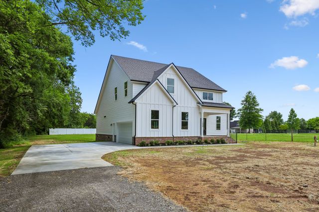 7640 Joe Rowlin Rd, Christiana, TN 37037