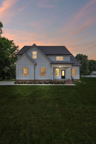 7640 Joe Rowlin Rd, Christiana, TN 37037