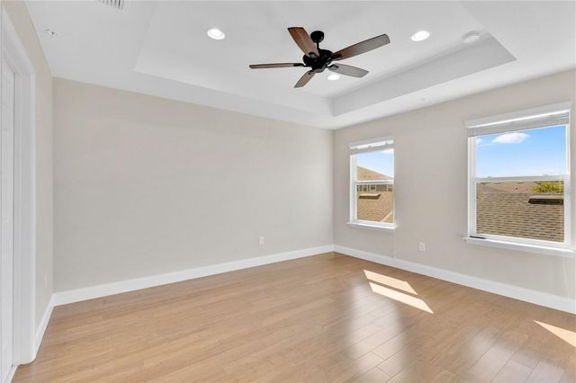 8049 CADMAN STREET, Orlando, FL 32832