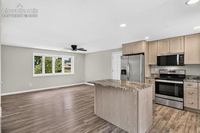 320 Cranbrook Circle, Colorado Springs, CO 80906