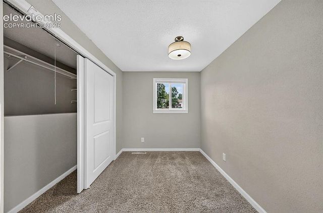 320 Cranbrook Circle, Colorado Springs, CO 80906