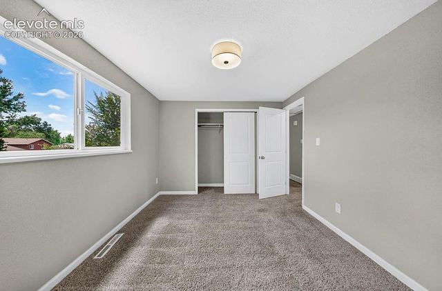 320 Cranbrook Circle, Colorado Springs, CO 80906