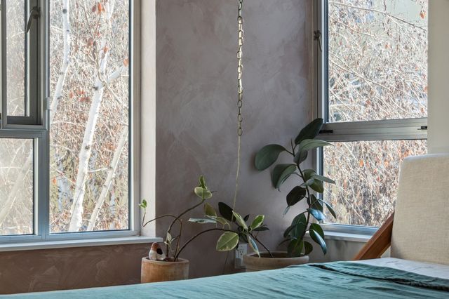 9 Ealing Ln, Oakland, CA 94608