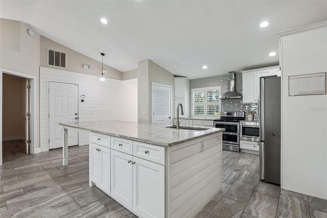 523 FERN STREET, Oviedo, FL 32765
