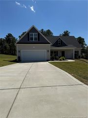 47 Basswood Court, Spring Lake, NC 28390