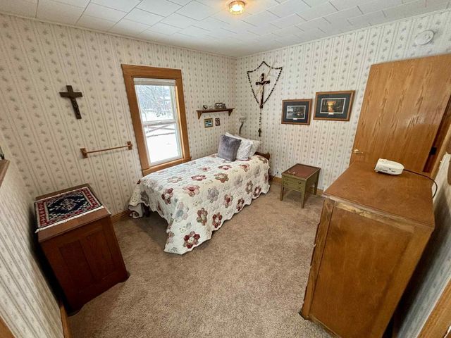 2305 Division Street N, North Saint Paul, MN 55109