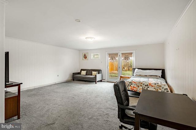 50 OAKLAND AVE, Lansdale, PA 19446