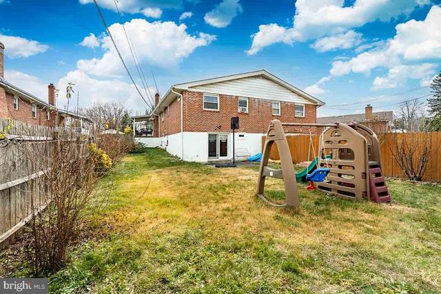 50 OAKLAND AVE, Lansdale, PA 19446