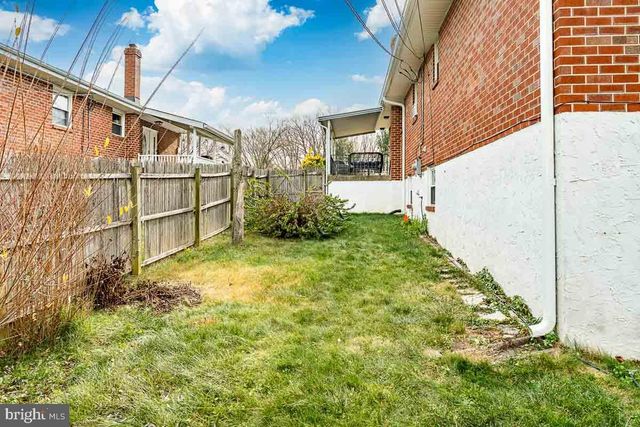 50 OAKLAND AVE, Lansdale, PA 19446