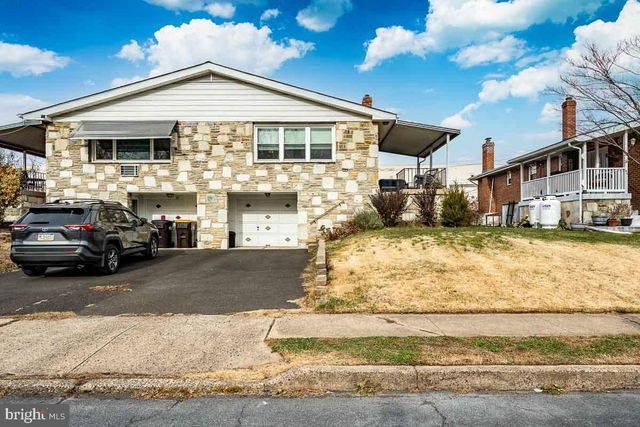 50 OAKLAND AVE, Lansdale, PA 19446