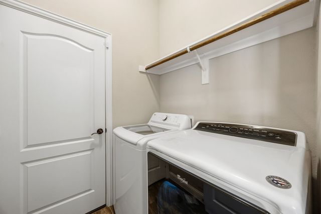 317 Thompson Drive, Van Alstyne, TX 75495