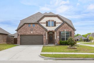 317 Thompson Drive, Van Alstyne, TX 75495