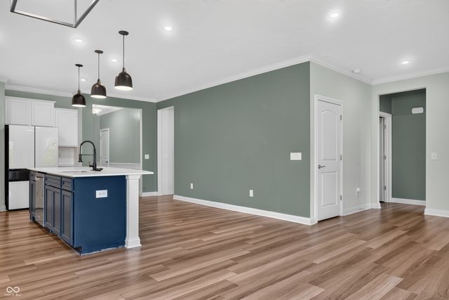 5806 Walkabout Way, Brownsburg, IN 46112