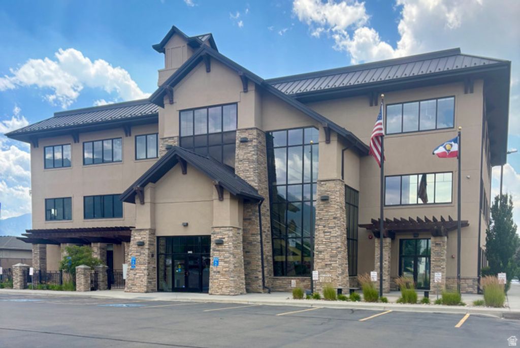 1443 W 800 N #201, Orem, UT 84057 — exterior