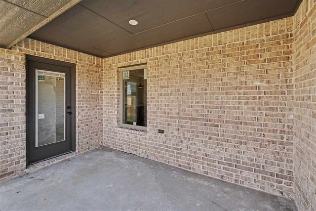 205 Pine Ave, Cache, OK 73527