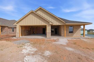 205 Pine Ave, Cache, OK 73527