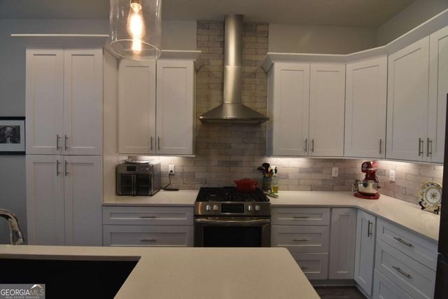 137 Pearl Street, Woodstock, GA 30188