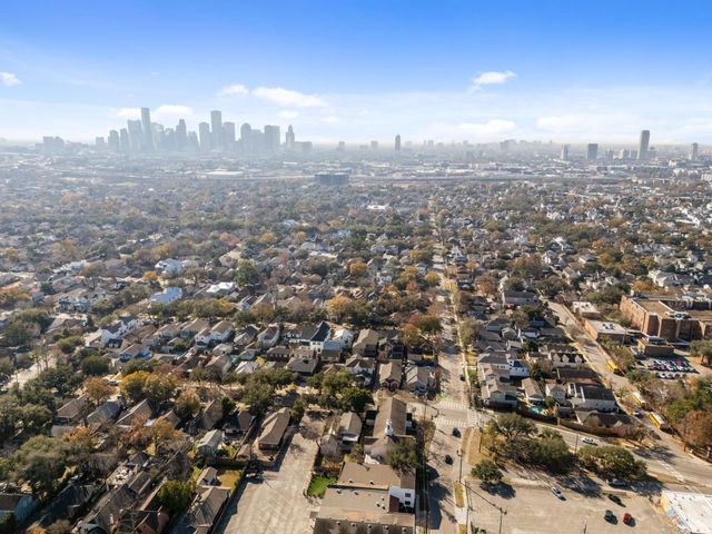 943 Pecore Street, Houston, TX 77009