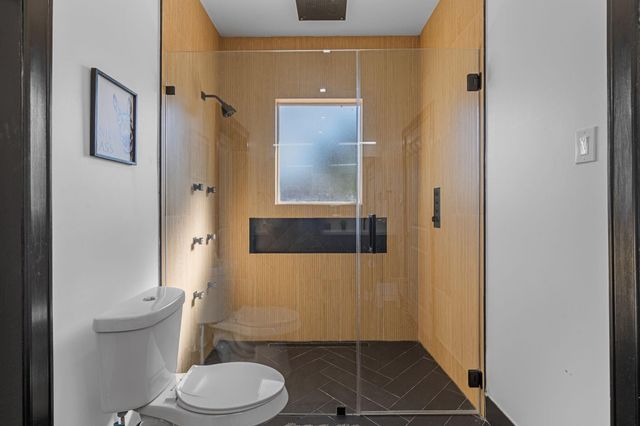 943 Pecore Street, Houston, TX 77009