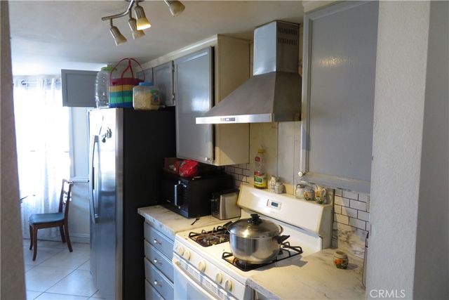 435 Questa Court, Palmdale, CA 93551