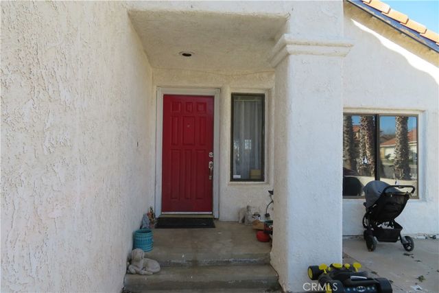 435 Questa Court, Palmdale, CA 93551