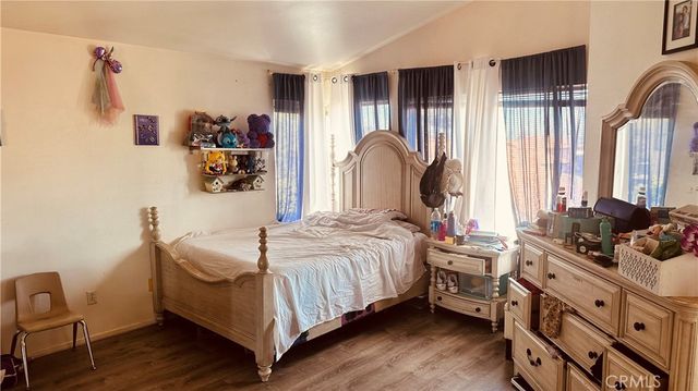435 Questa Court, Palmdale, CA 93551