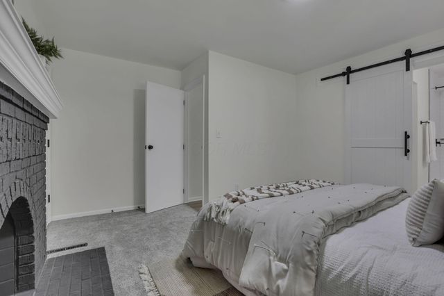 476 S State Street, Westerville, OH 43081