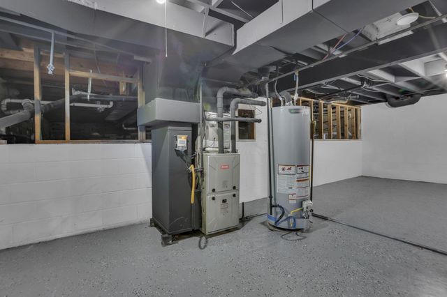 476 S State Street, Westerville, OH 43081