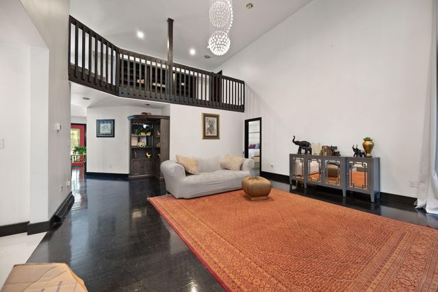 225 Spring Gate Drive, London, KY 40741