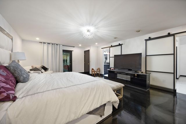 225 Spring Gate Drive, London, KY 40741