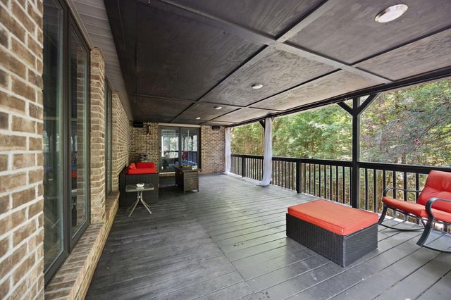 225 Spring Gate Drive, London, KY 40741