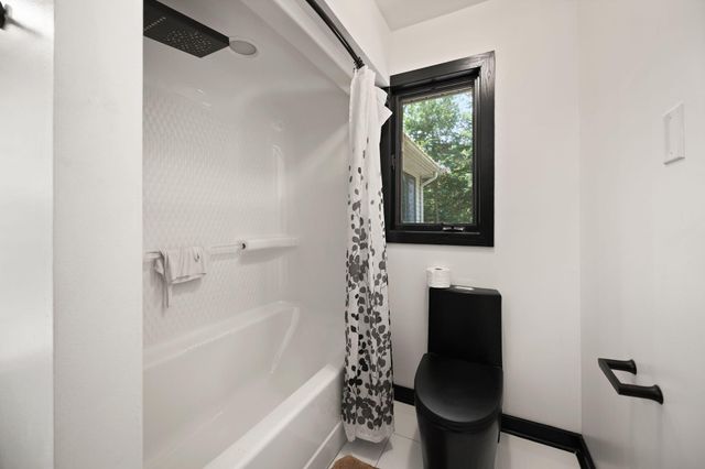 225 Spring Gate Drive, London, KY 40741