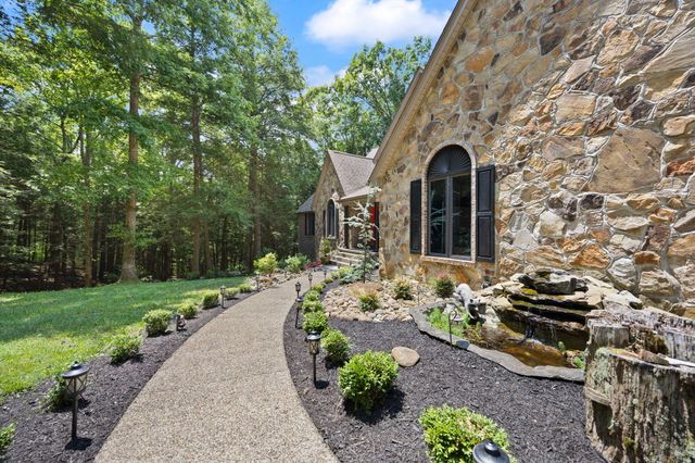 225 Spring Gate Drive, London, KY 40741