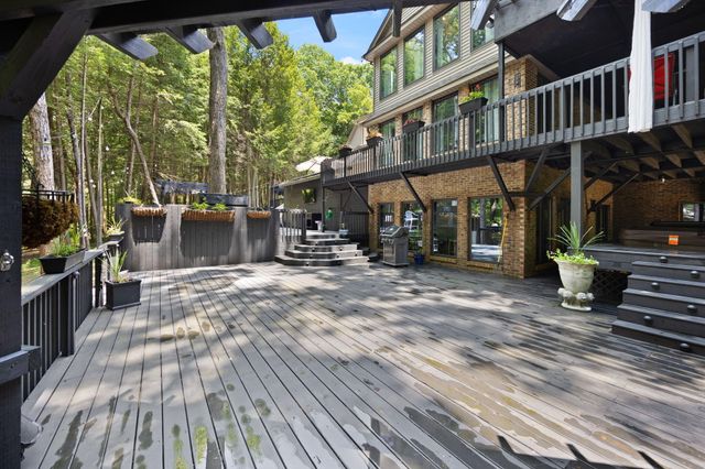 225 Spring Gate Drive, London, KY 40741