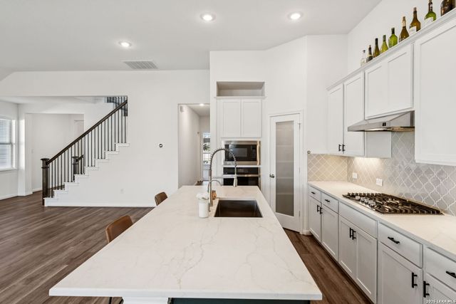 12528 Gunsbach Way, Schertz, TX 78154