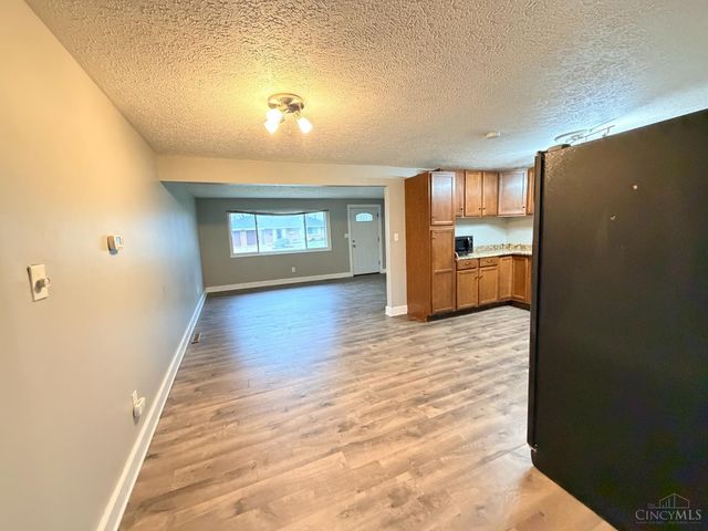 1018 Winding Way, Lebanon, OH 45036