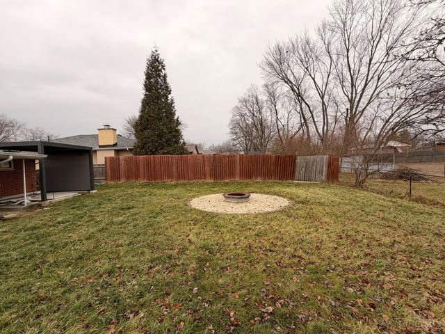 1018 Winding Way, Lebanon, OH 45036