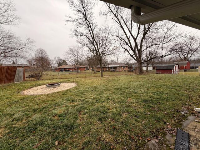 1018 Winding Way, Lebanon, OH 45036