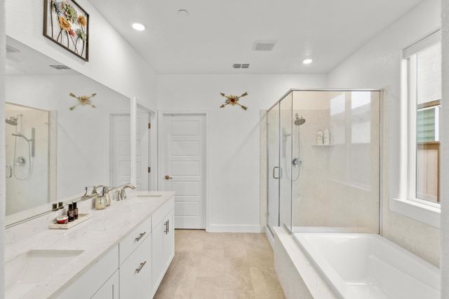 5643 Sailrock St, Sacramento, CA 95835