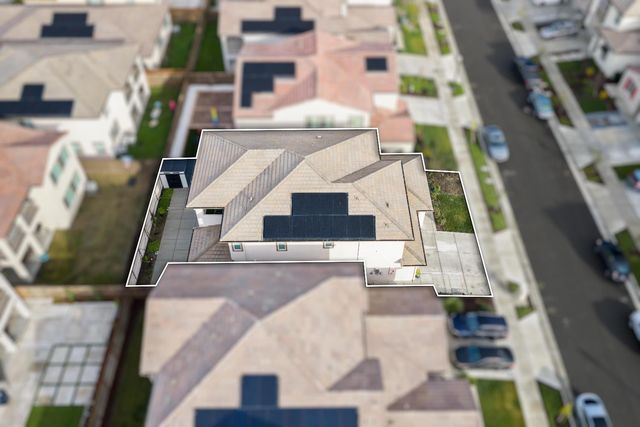 5643 Sailrock St, Sacramento, CA 95835