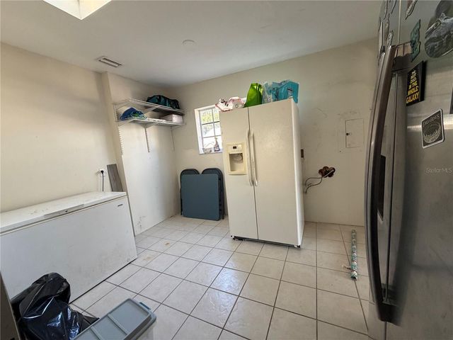 495 BURKE ROAD, Venice, FL 34293