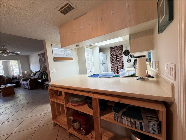 495 BURKE ROAD, Venice, FL 34293