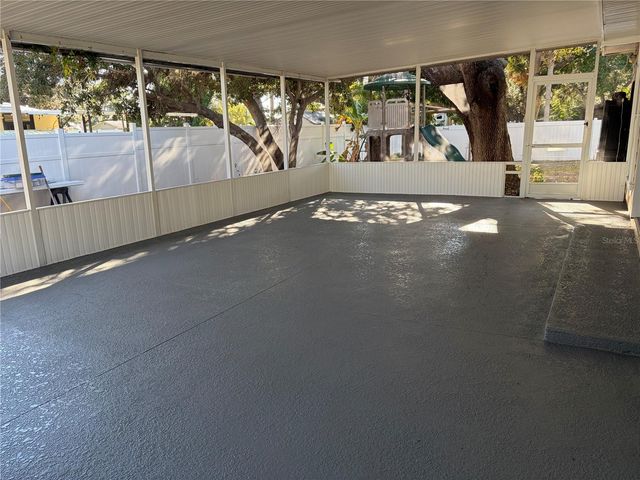 495 BURKE ROAD, Venice, FL 34293