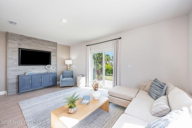 476 Houston Lane, Merritt Island, FL 32953