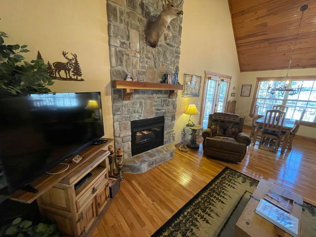 101 Lost Creek Circle 5, Branson West, MO 65737