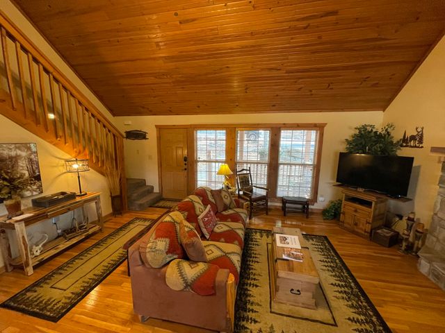 101 Lost Creek Circle 5, Branson West, MO 65737