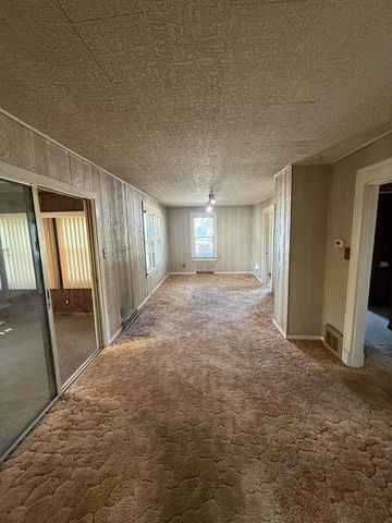 1001 S Green Bay ROAD, Racine, WI 53406